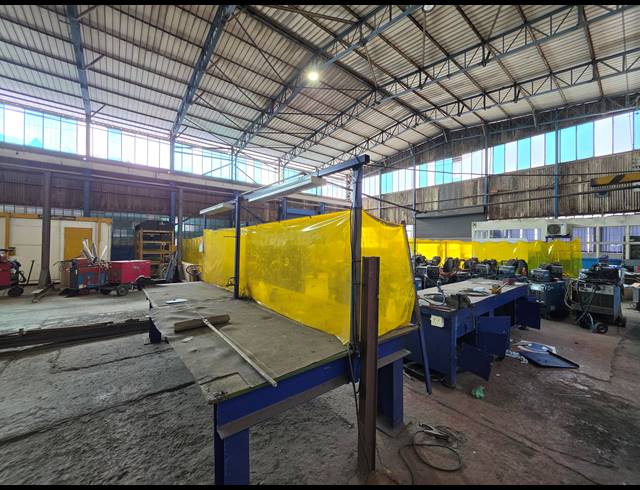 1,000M² FACTORY TO LET IN BOKSBURG EAST